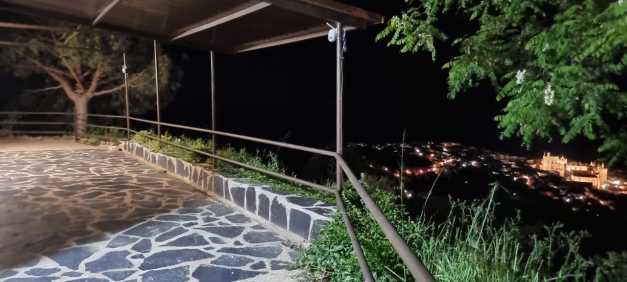 גואדלופה Apartamento Turistico "El Rincon De La Pernila" מראה חיצוני תמונה