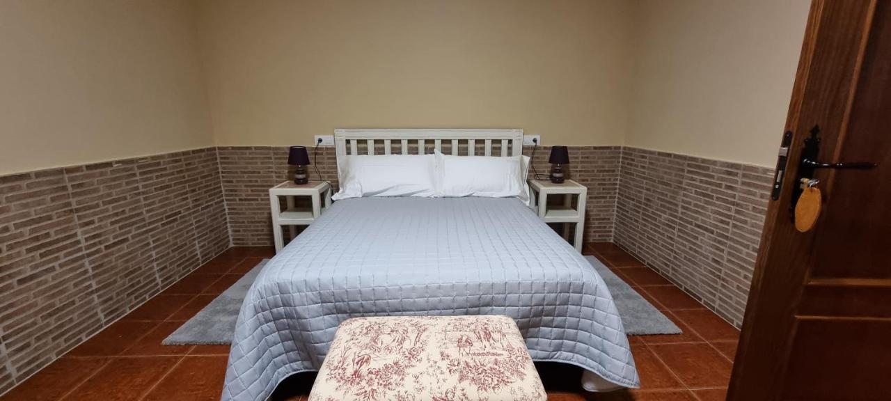 גואדלופה Apartamento Turistico "El Rincon De La Pernila" מראה חיצוני תמונה