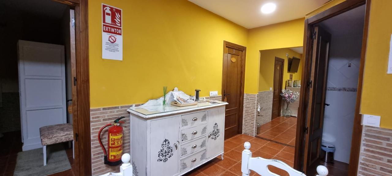 גואדלופה Apartamento Turistico "El Rincon De La Pernila" מראה חיצוני תמונה